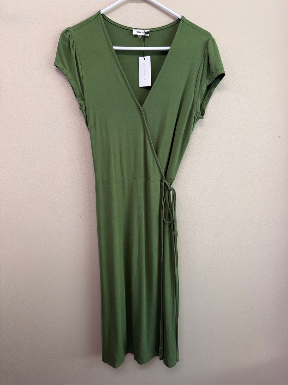 Sugar + Lips Green Wrap Dress SzM NWT